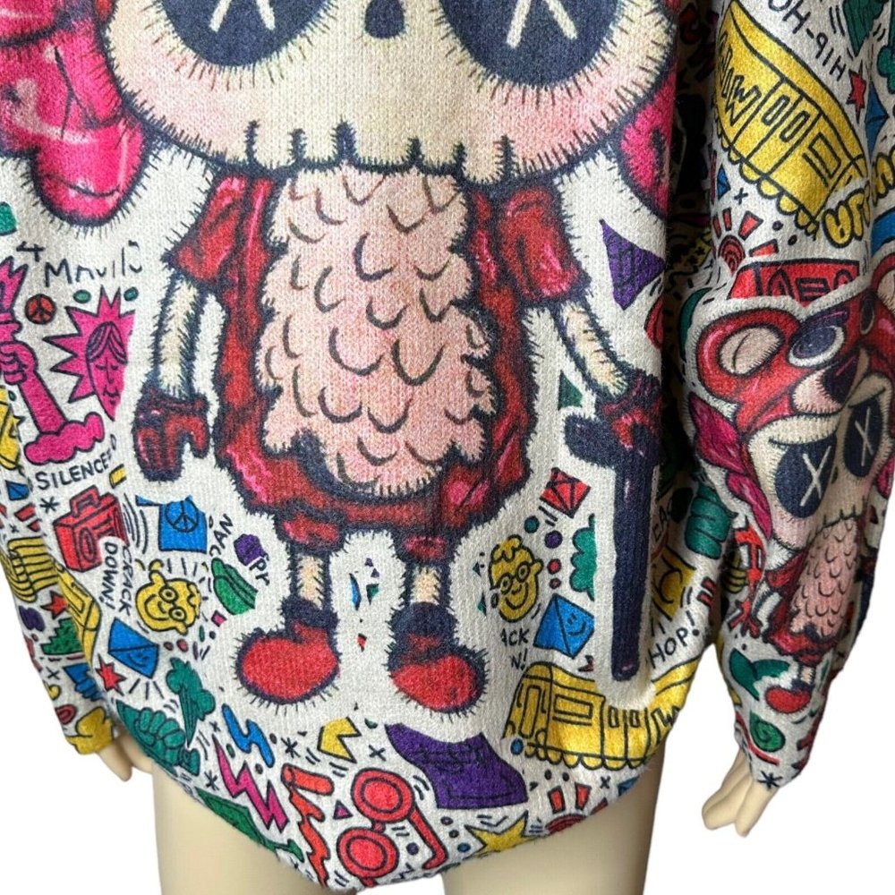 Womens Pullover Sweater Small Beige Red Stretch Crew Neck Print Bear Dolls Relax - Picture 14 of 16
